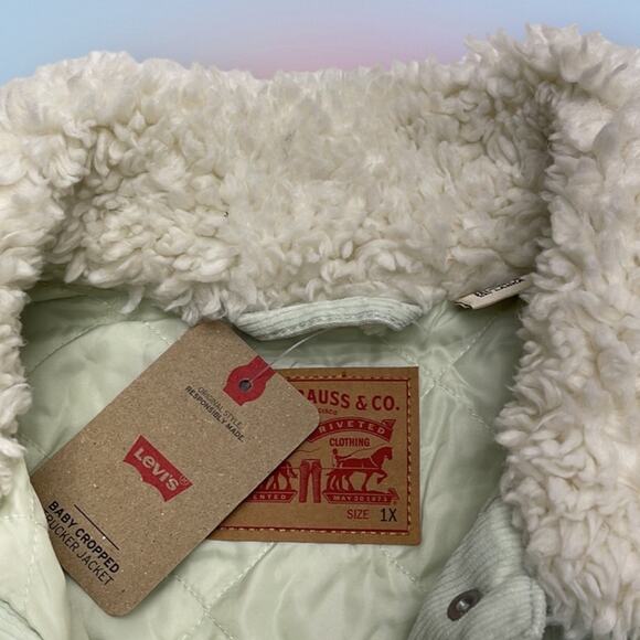 LEVI’s Women’s 2X Light Green BABY CROPPED TRUCKER Jean Jacket - Picture 3 of 3